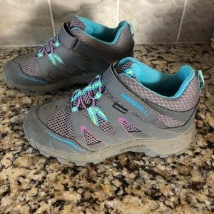 Girls size 4 Hiking Boots